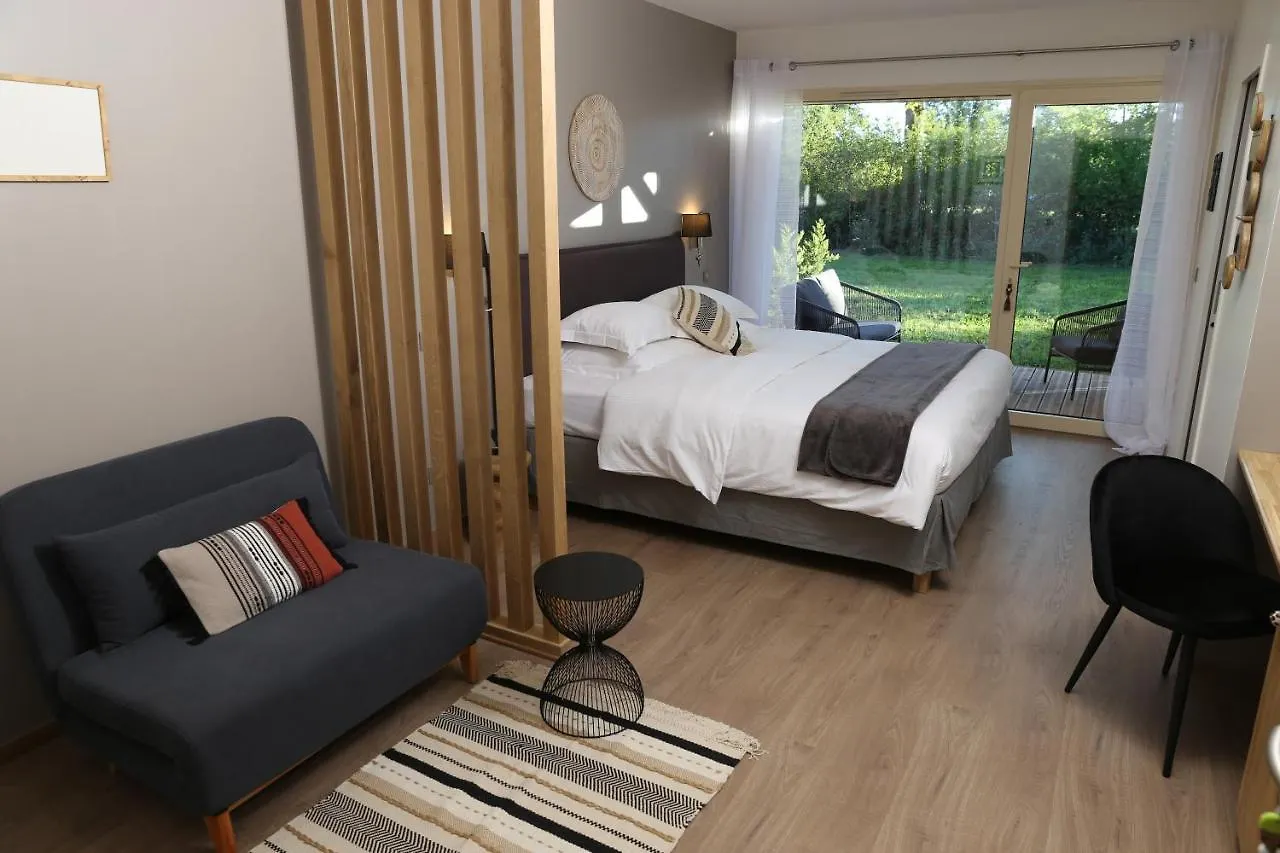 Bed & Breakfast La Transparence Rochefort-Montagne France